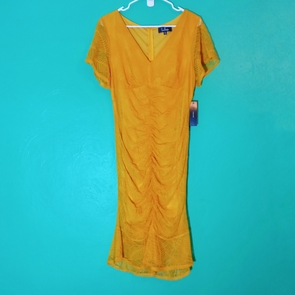 Lulu's Mustard Ruched Midi Dress